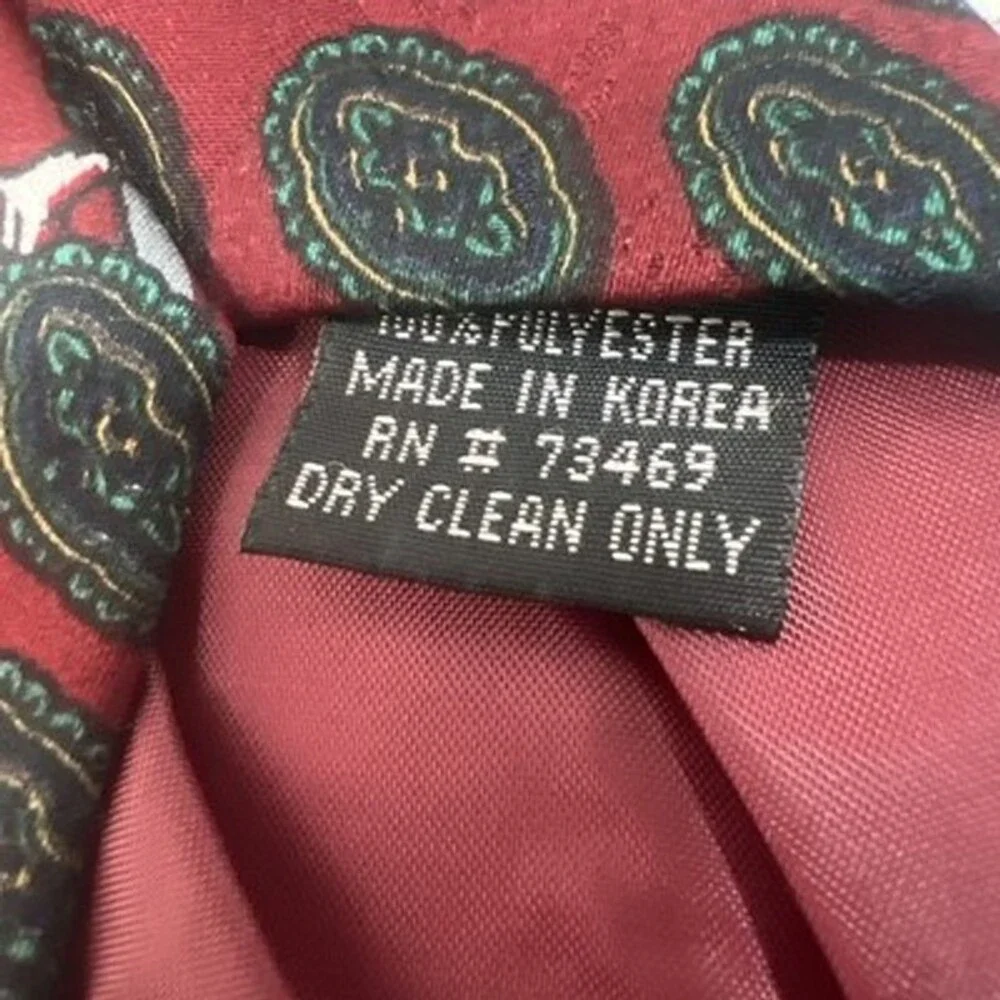 Vintage WB Looney Tunes Bugs Bunny, Taz, Marvin The Martian Mens Tie Red, Etc.